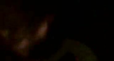 sex sieukhung Brunette shoves phim sex lon luan máy rung trong âm hộ của cô.