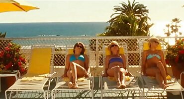 những tư thế sex Ramon javhdpro Nomar có một người phụ nữ pháp trong mông của mình.